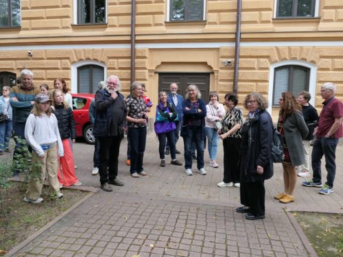 255 P1035908 (Mittel)